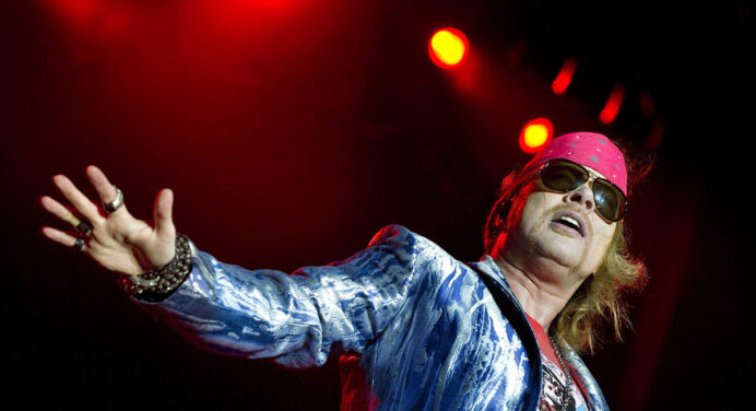 Los mejores videos de Axl Rose como cantante de AC/DC