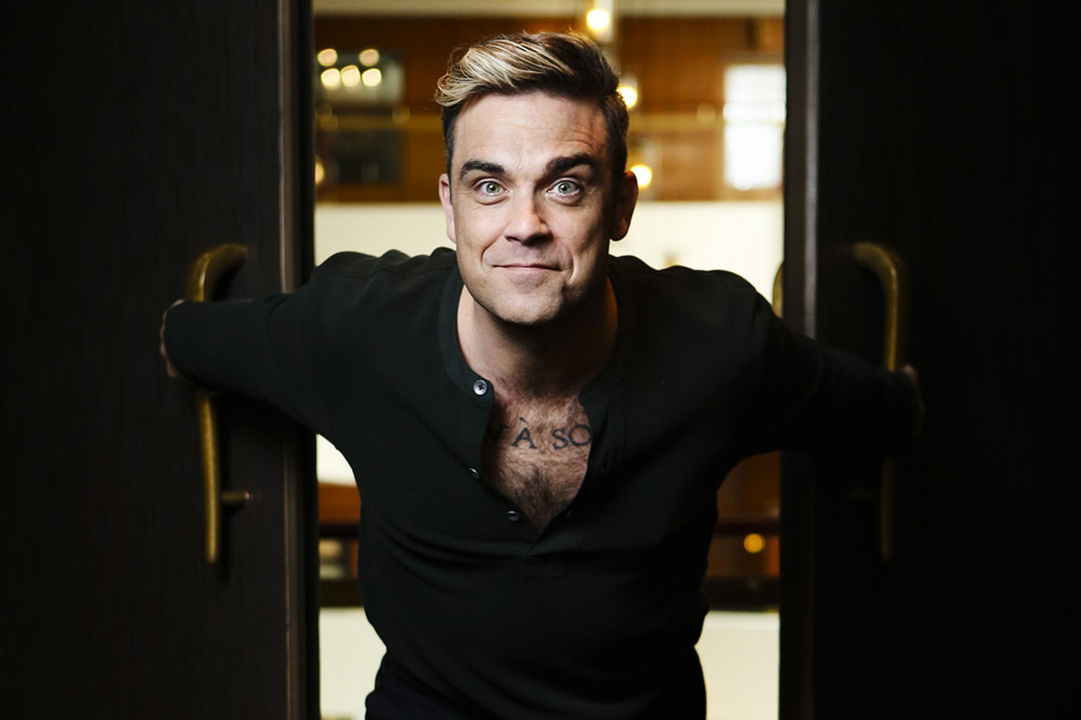 Robbie Williams y Guy Chambers regresan al estudio para un nuevo disco