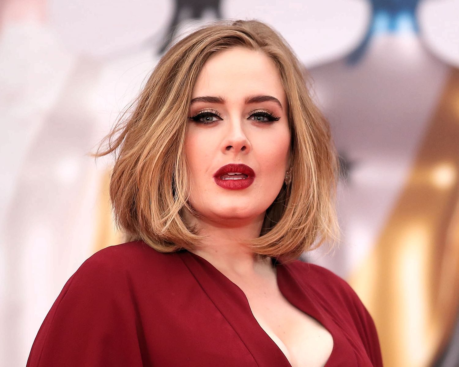 Adele rechaza hacer el show de medio tiempo del Super Bowl