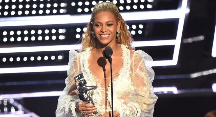 Beyoncé se adueñó de los Video Music Awards