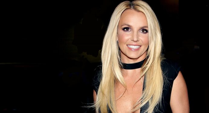 Britney Spears repitió la broma que le hizo Rihanna el año pasado a Jimmy Kimmel