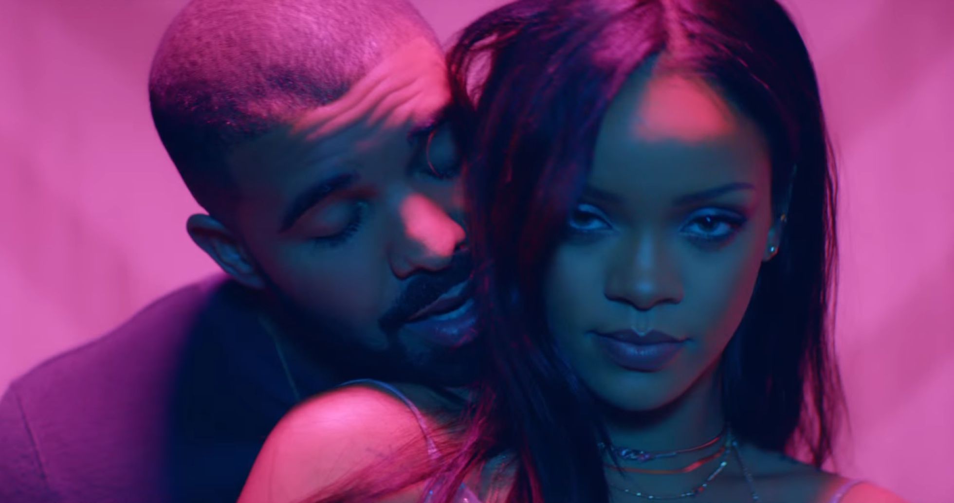 Drake se unió a Rihanna en Canadá para cantar “Work” y “Too Good”