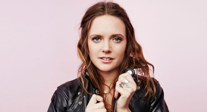 Tove Lo presenta “Cool Girl” para que probemos algo de lo que viene en su próximo disco