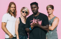 Bloc Party. Stung Queen. Nuevo tema. Cúsica Plus