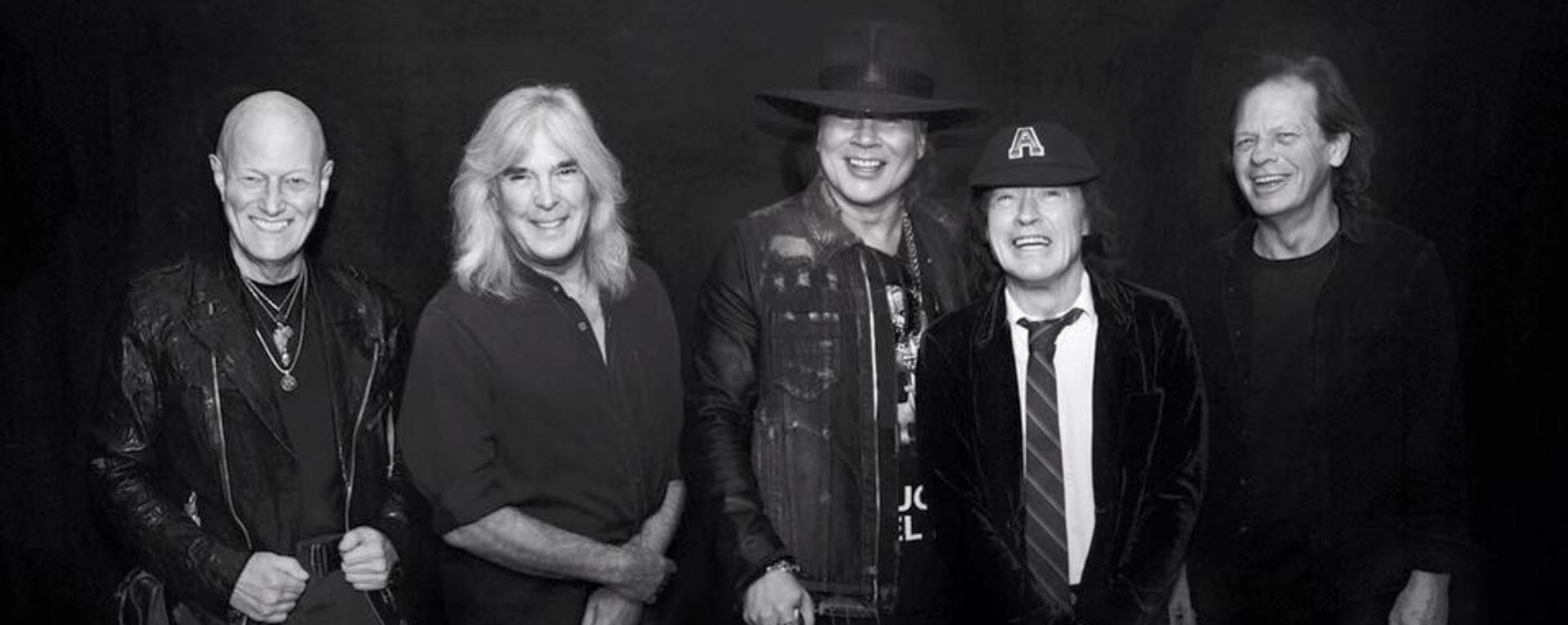 AC/DC. Cliff Williams, Bajista anuncia su retiro. Cúsica Plus