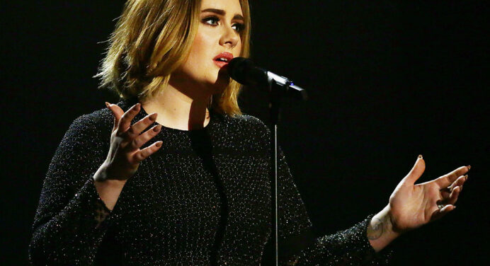 Adele le dedica un concierto a “Brangelina”