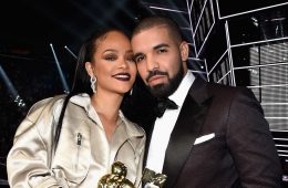 Rihanna. Drake. Beso. Miami. VMA. Bitch Better Have My Money. Cúsica Plus