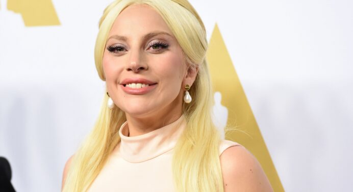 Lady Gaga podría ser el acto principal en el medio tiempo del Super Bowl