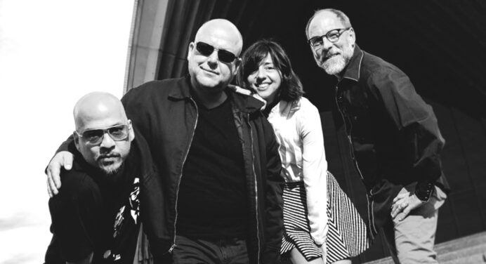 Escucha el nuevo disco de Pixies, ‘Head Carrier’