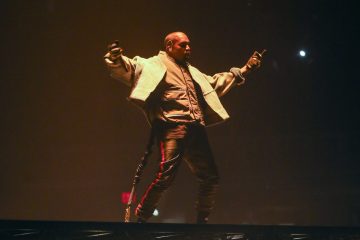 Kanye West. Saint Pablo Tour. Jonah Hill. Vic Mensa. Mosh Pit. Pogo. Cúsica Plus