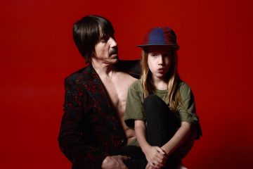 Anthony Kiedis cantó "Dreams of A Samurai" con su hijo Everly en un concierto de Red Hot Chili Peppers. Cúsica Plus
