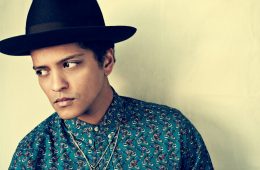 Bruno Mars dice que Adele es una diva en el estudio. Cúsica Plus