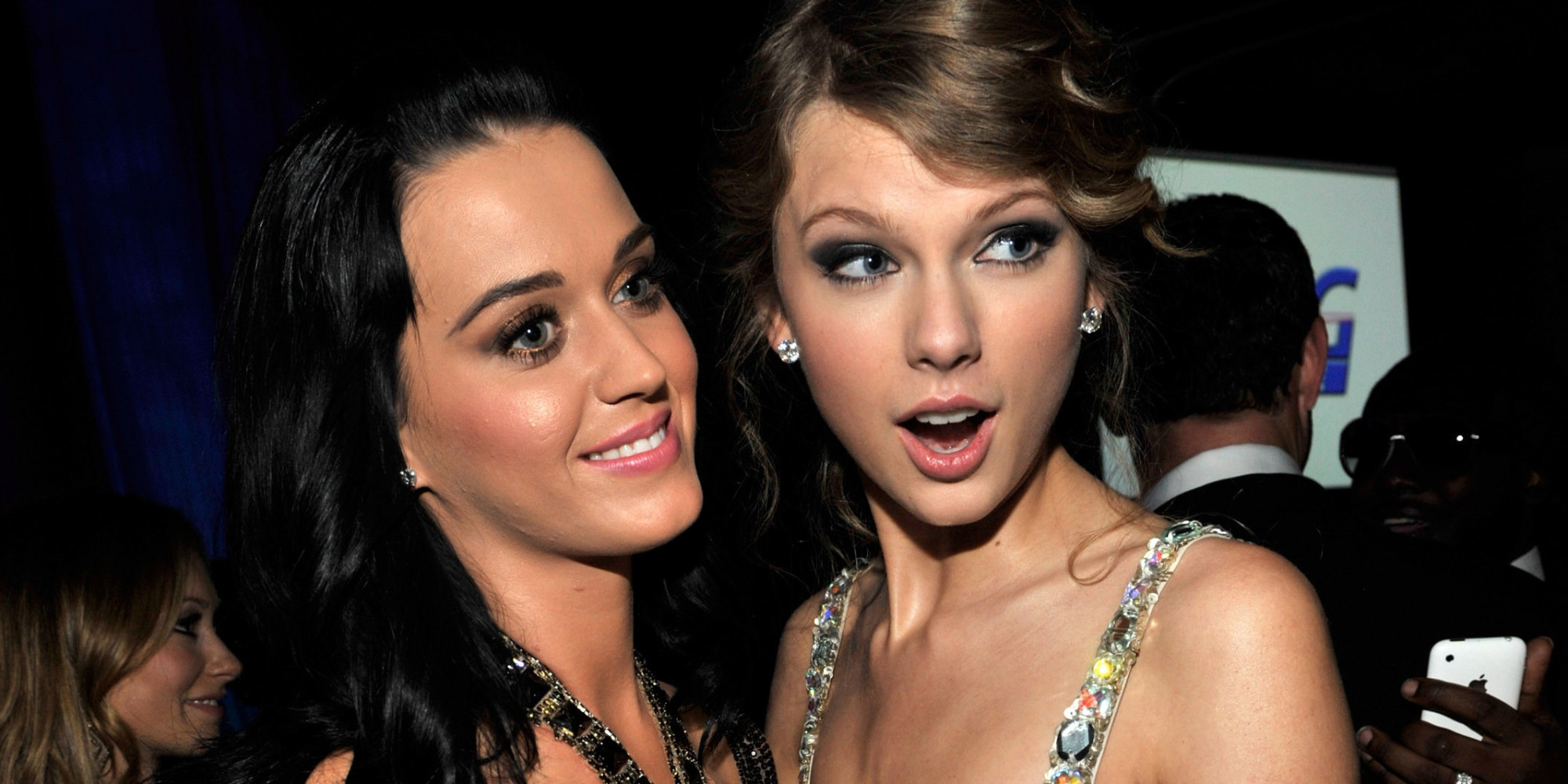 Katy Perry se grabó bailando “Famous” de Kanye West en la parte en que se menciona a Taylor Swift. Cúsica Plus