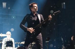 Muse quiere un escenario con imanes que los haga levitar en su próxima gira. Cúsica Plus