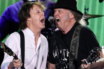 Neil Young. Paul McCartney. A Day in A Life. Why Don't We Do It in the Road. The Beatles. Desert Trip. Cúsica Plus