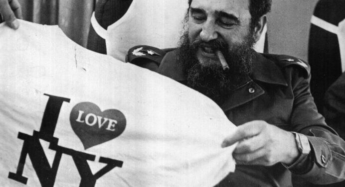 Artistas reaccionan ante el fallecimiento de Fidel Castro