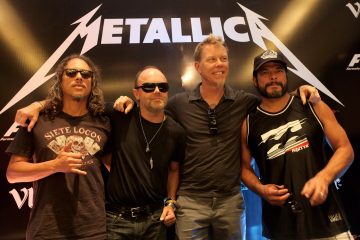 Metallica tocó “Enter Sandman” con instrumentos de juguetes junto a Jimmy Fallon y The Roots. Cusica Plus