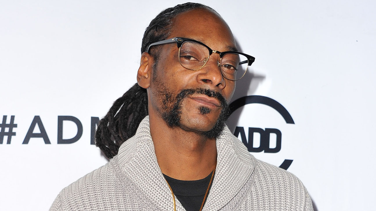 Snoop Dogg reacciona a los comentarios de Kanye West sobre Donald Trump. Cusica Plus