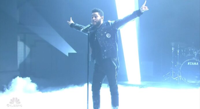 The Weeknd cantó “Starboy” en los MTV EMA