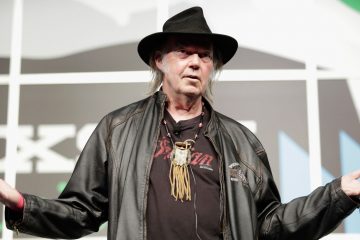 Neil Young anuncia que prepara un nuevo sitio de streaming musical con su empresa Pono. Cusica Plus