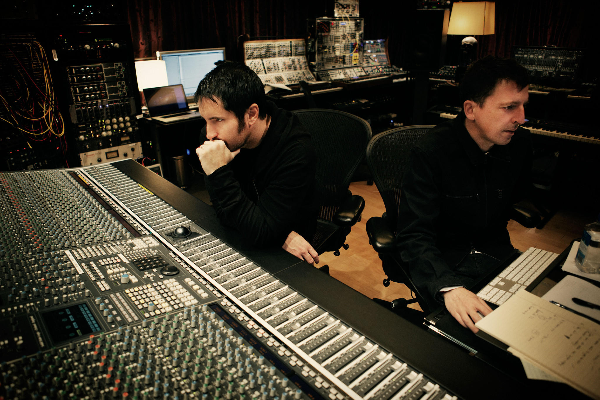 Ya salió ‘Not The Actual Events’ el esperado EP de Nine Inch Nails con colaboraciones de Dave Grohl y más. Cusica Plus
