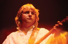 La leyenda del rock progresivo Greg Lake fallece a los 69 años. Cusica Plus