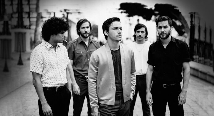 Los Mesoneros son teloneros de White Lies en México