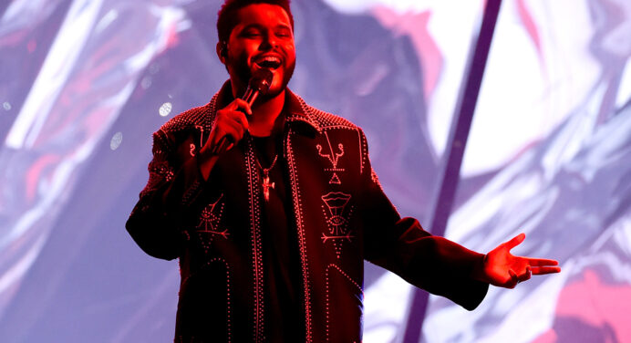 Mira a The Weeknd cantar en una nueva edición de Vevo Presents