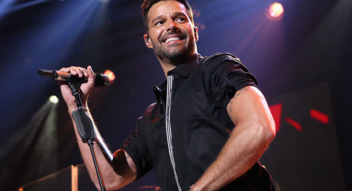 Ricky Martin estrena versión en inglés de su último éxito, “Vente Pa’ Ca”