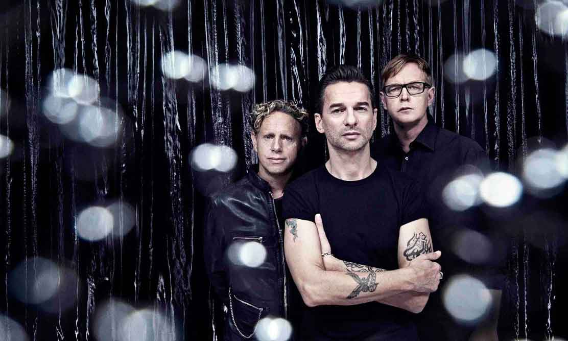 Depeche Mode escogerá a un fan para que maneje su cuenta en Facebook. Cusica plus
