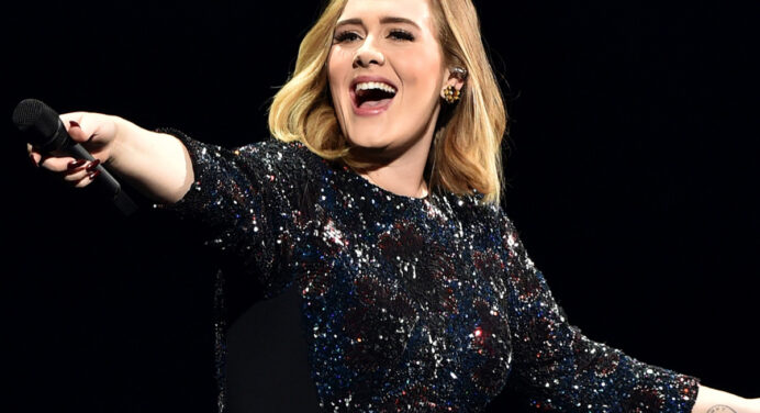 El mánager de Adele confirmó que este año lanzará nueva música