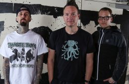 Escucha "Misery" nuevo tema de Blink-182. Cusica plus