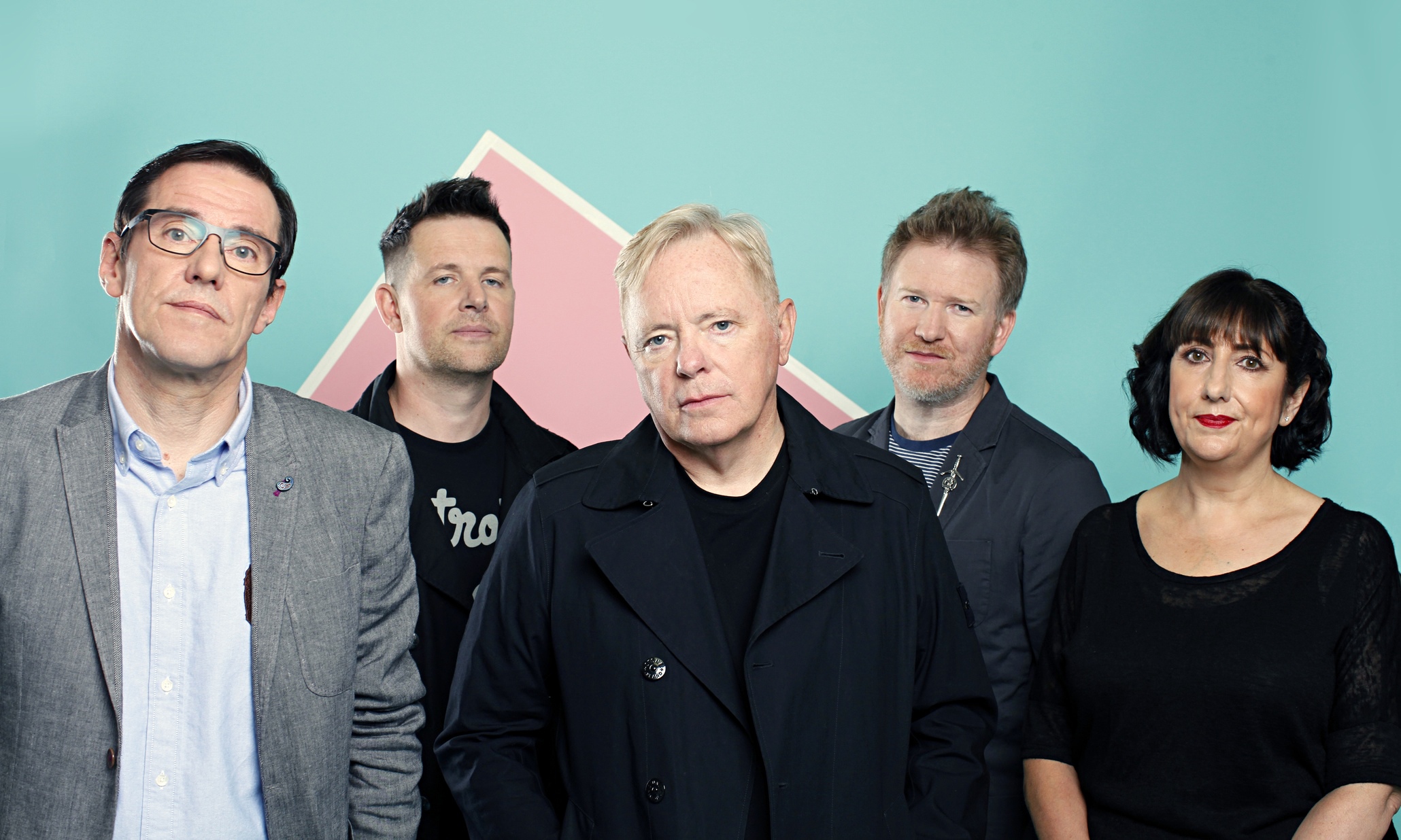 New Order anuncia nuevo disco en vivo. Cusica plus