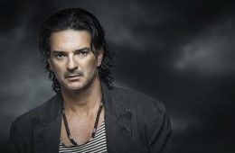 Ricardo Arjona recibirá premio Billboard por su trayectoria musical. Cusica plus