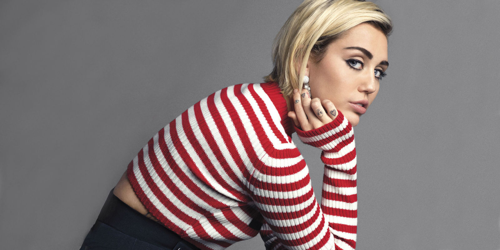 Miley Cyrus lanzará su nuevo sencillo: «Malibu» a través de Beats 1 Radio