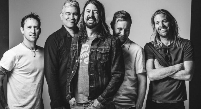Los Foo Fighters presentan un editor de Mixtapes