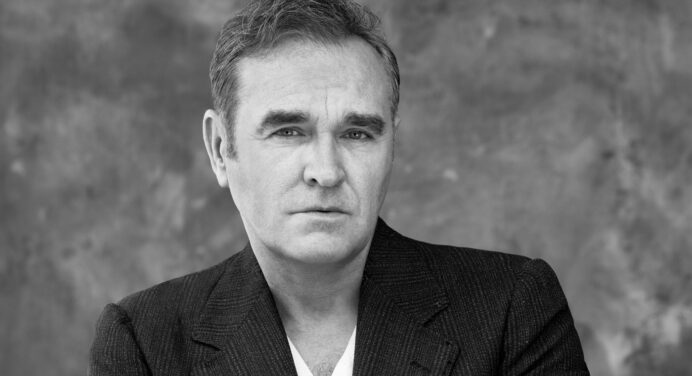 Morrissey publica comunicado sobre atentado en Manchester.