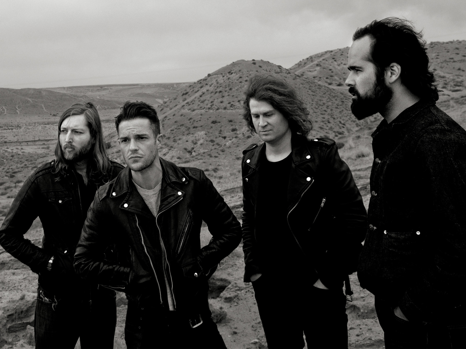 The Killers presentó una nueva canción "Run For Cover" como previa al estreno de su nuevo sencillo.