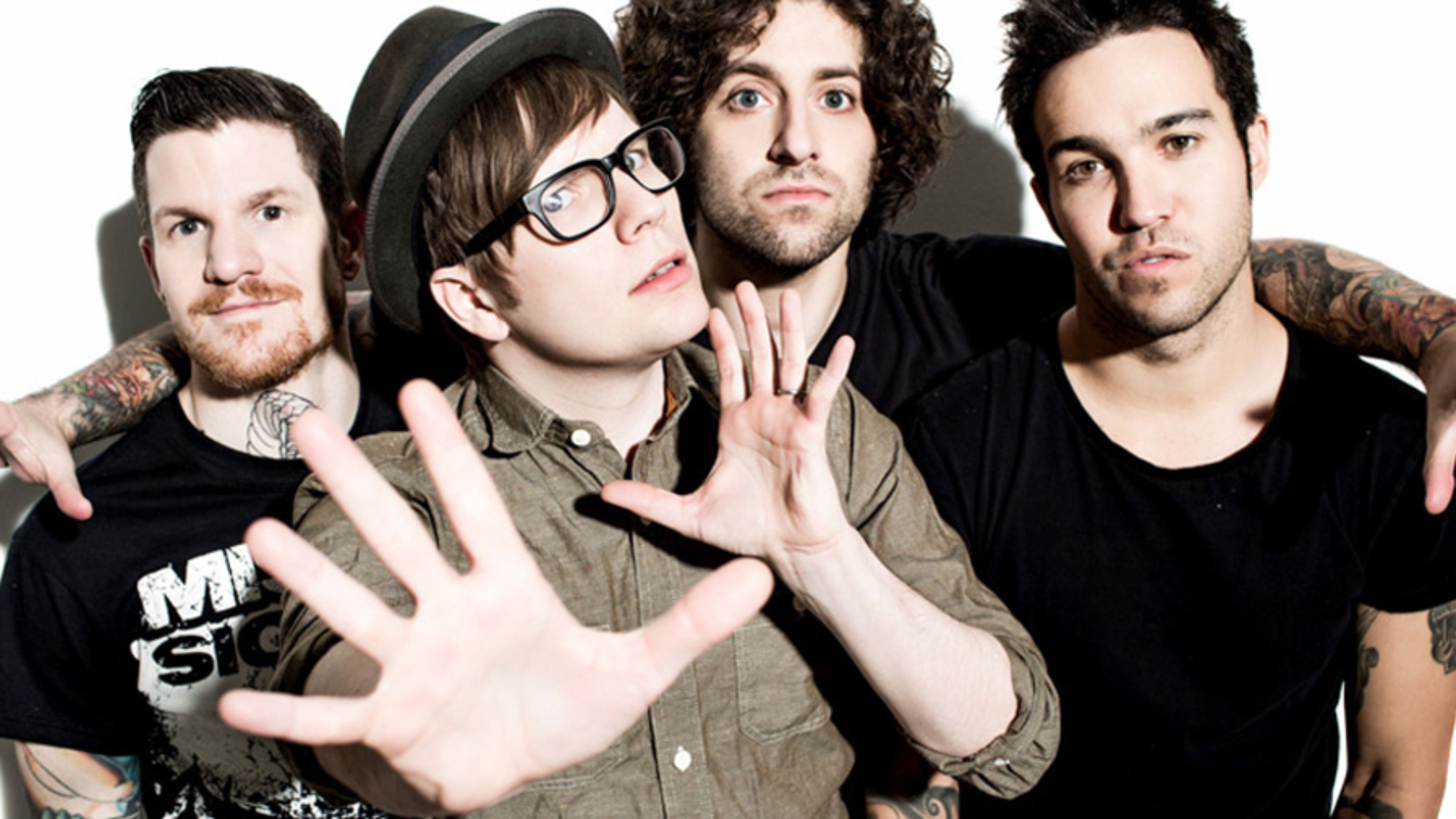 Fall Out Boy vuelve a su sonido más tradicional con “Champions”