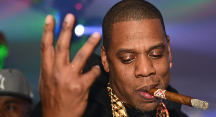 Es posible que Jay Z este promocionando un disco nuevo.