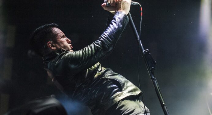 Nine Inch Nails le agrega violencia a su nuevo EP
