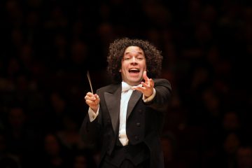 Gustavo Dudamel dirigirá la orquesta Simón Bolívar en Bogotá. Cusica plus.