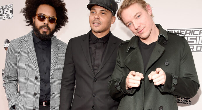 Major Lazer nos cuenta una historia de amor en dos tiempos en “Know no Better”