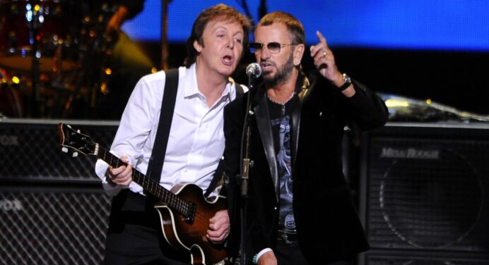Ringo Starr recluta a Paul McCartney para su nuevo sencillo “We Are On The Road Again”