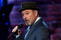 Ruben Blades le dedica a Venezuela “Prohibido Olvidar”. Cusica Plus.