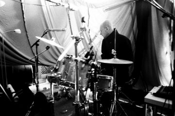 Philip Selway, baterista de Radiohead, hará la banda sonora de ‘Let Me Go’. Cusica Plus.