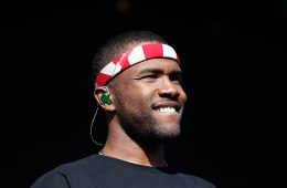 Frank Ocean utiliza un ensamble de cuerdas en su concierto en Suecia. Cusica Plus.