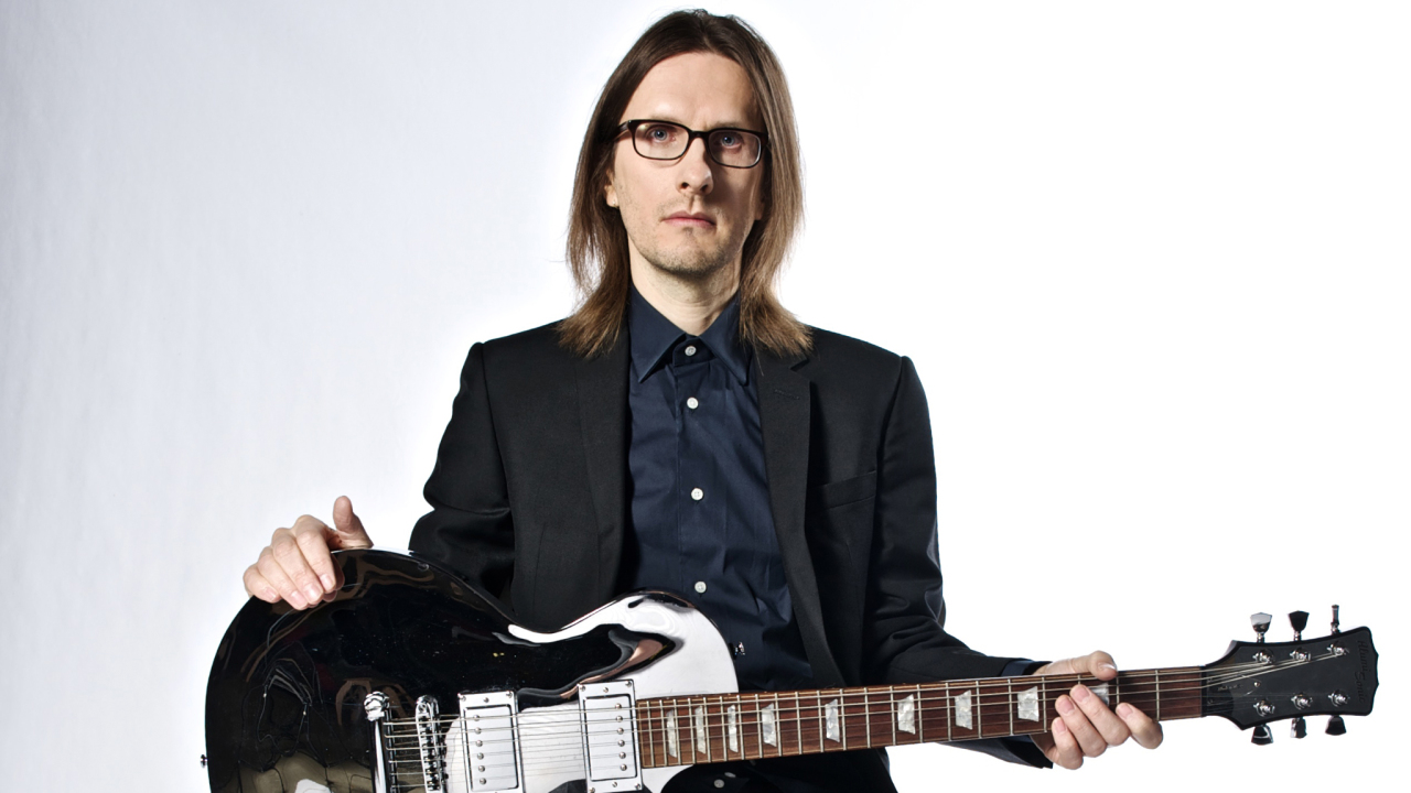 Steven Wilson nos muestra su lado más personal en ‘To The Bone’. Cusica Plus
