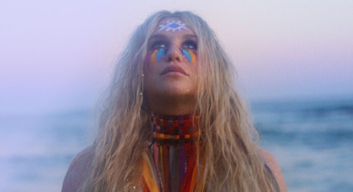 Oye el cover que hizo Kesha al tema “House Of The Rising Sun”
