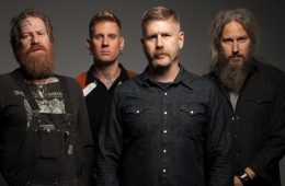 Mastodon le rinde culto a las narices en su nuevo video. Cusica plus.